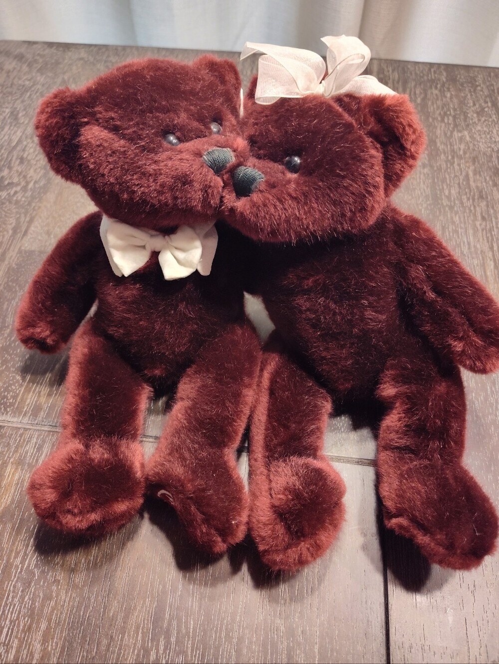 AdorabCherish Collection Kissing Teddy Bears Maroon Burgandy SKM Magnetized Kiss